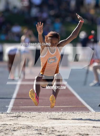 Thumbnail 3 in CIF State Finals (Long Jump) photogallery.