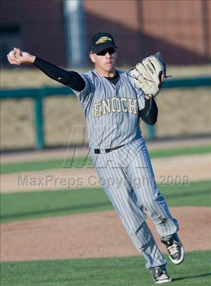 Thumbnail 3 in Enochs vs. Lincoln (CIF SJS Playoffs) photogallery.
