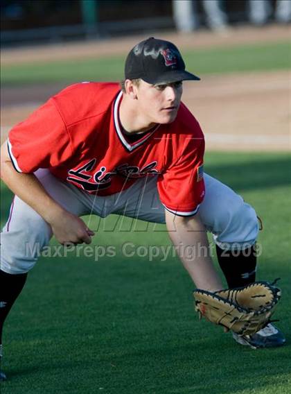Thumbnail 3 in Enochs vs. Lincoln (CIF SJS Playoffs) photogallery.