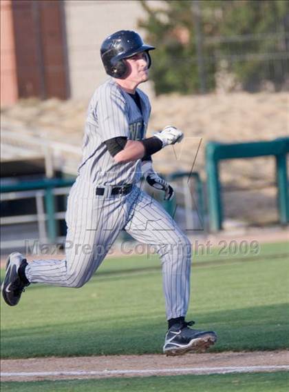 Thumbnail 3 in Enochs vs. Lincoln (CIF SJS Playoffs) photogallery.