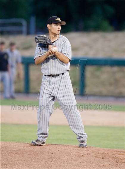 Thumbnail 2 in Enochs vs. Lincoln (CIF SJS Playoffs) photogallery.