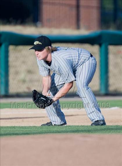 Thumbnail 2 in Enochs vs. Lincoln (CIF SJS Playoffs) photogallery.