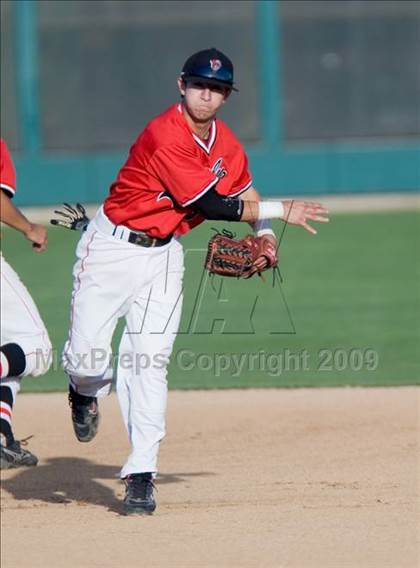 Thumbnail 2 in Enochs vs. Lincoln (CIF SJS Playoffs) photogallery.