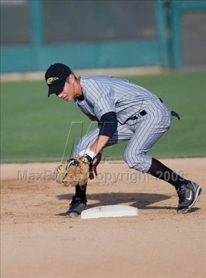 Thumbnail 1 in Enochs vs. Lincoln (CIF SJS Playoffs) photogallery.