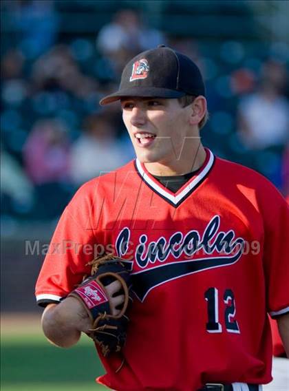 Thumbnail 1 in Enochs vs. Lincoln (CIF SJS Playoffs) photogallery.