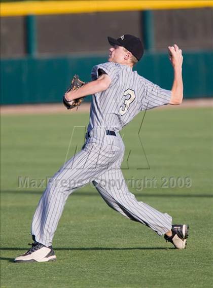Thumbnail 2 in Enochs vs. Lincoln (CIF SJS Playoffs) photogallery.
