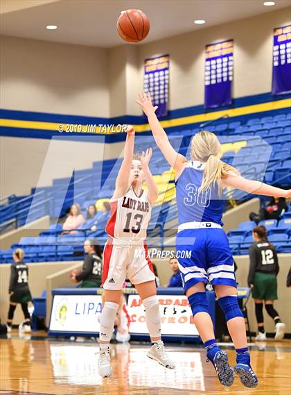 Thumbnail 2 in Mineral Wells vs Joaquin (Lipan HD Howard Classic) photogallery.