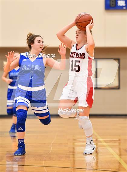 Thumbnail 1 in Mineral Wells vs Joaquin (Lipan HD Howard Classic) photogallery.