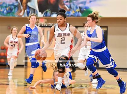 Thumbnail 2 in Mineral Wells vs Joaquin (Lipan HD Howard Classic) photogallery.