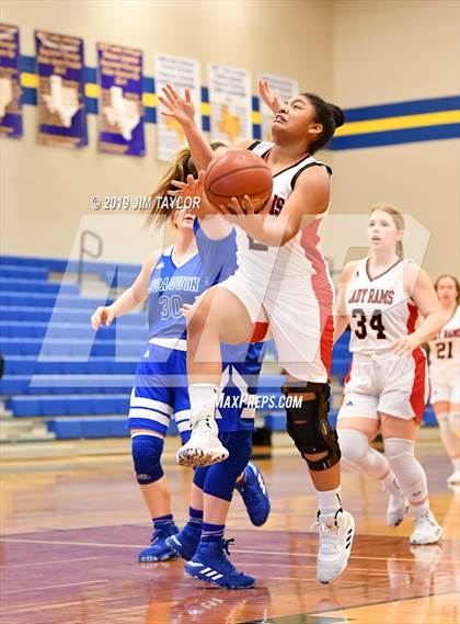 Thumbnail 2 in Mineral Wells vs Joaquin (Lipan HD Howard Classic) photogallery.