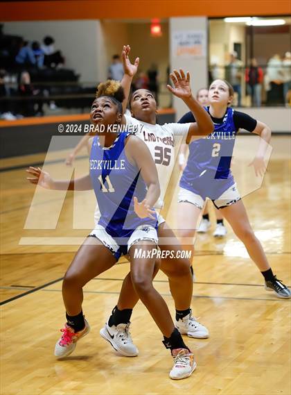 Thumbnail 3 in Beckville Vs Gladewater (Bobcat Classic) photogallery.