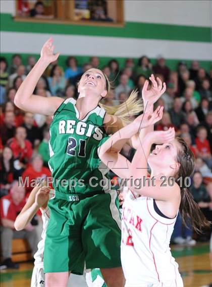 Thumbnail 3 in Colfax vs. Regis (D3 Regional Semifinal)  photogallery.