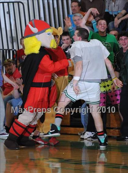 Thumbnail 2 in Colfax vs. Regis (D3 Regional Semifinal)  photogallery.