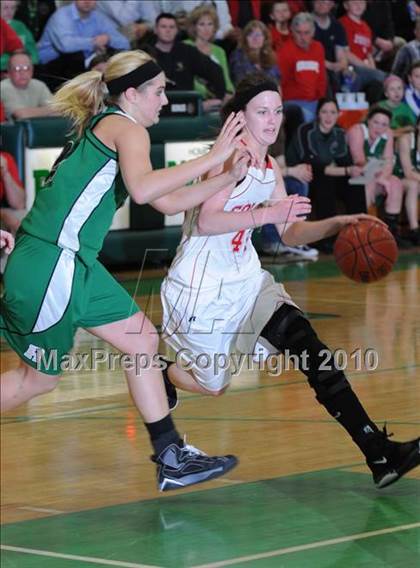 Thumbnail 1 in Colfax vs. Regis (D3 Regional Semifinal)  photogallery.