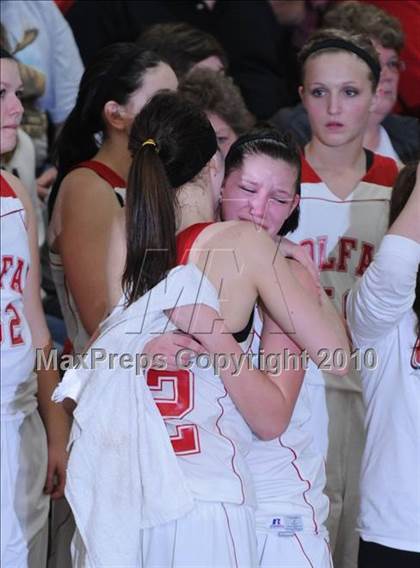 Thumbnail 2 in Colfax vs. Regis (D3 Regional Semifinal)  photogallery.