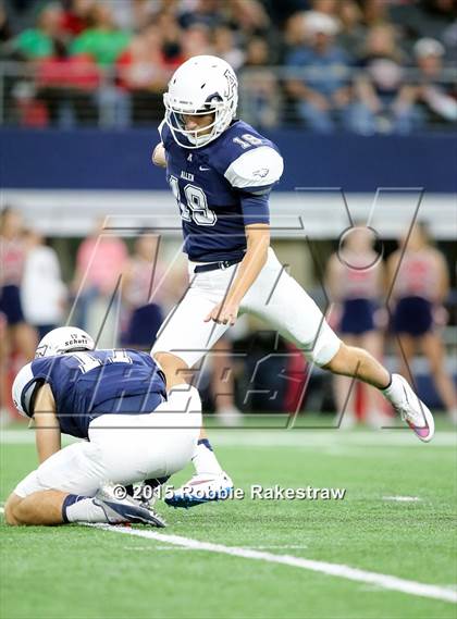 Thumbnail 2 in Allen vs. Ryan (UIL 6A Quarterfinal) photogallery.