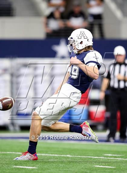Thumbnail 1 in Allen vs. Ryan (UIL 6A Quarterfinal) photogallery.