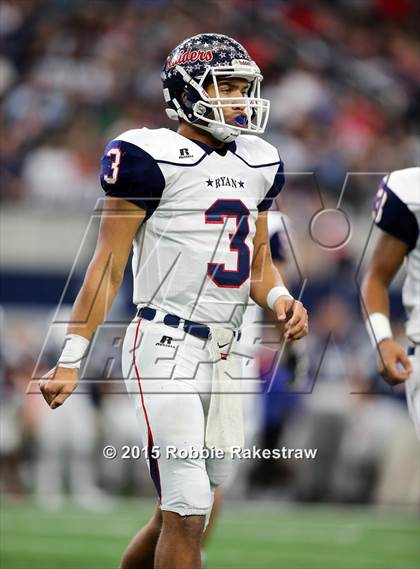Thumbnail 3 in Allen vs. Ryan (UIL 6A Quarterfinal) photogallery.