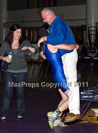 Thumbnail 1 in CIF State Girls Wrestling Championships (Finals) photogallery.