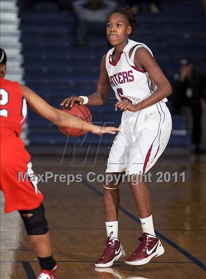 Thumbnail 2 in Bob Jones @ Huntsville photogallery.