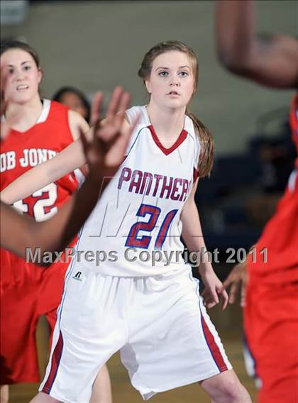 Thumbnail 3 in Bob Jones @ Huntsville photogallery.