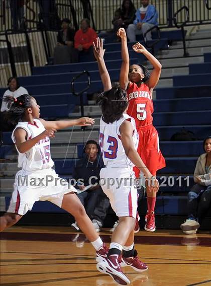 Thumbnail 3 in Bob Jones @ Huntsville photogallery.