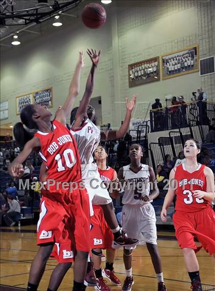 Thumbnail 3 in Bob Jones @ Huntsville photogallery.