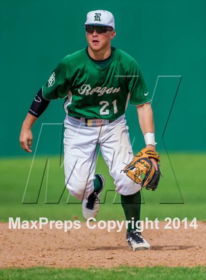 Thumbnail 2 in Calallen @ Reagan photogallery.