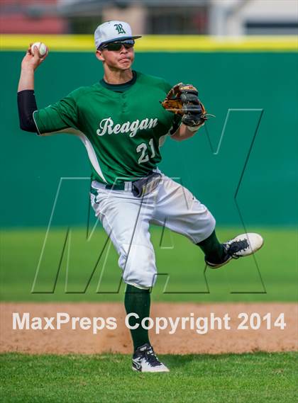 Thumbnail 3 in Calallen @ Reagan photogallery.