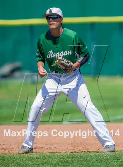 Thumbnail 1 in Calallen @ Reagan photogallery.