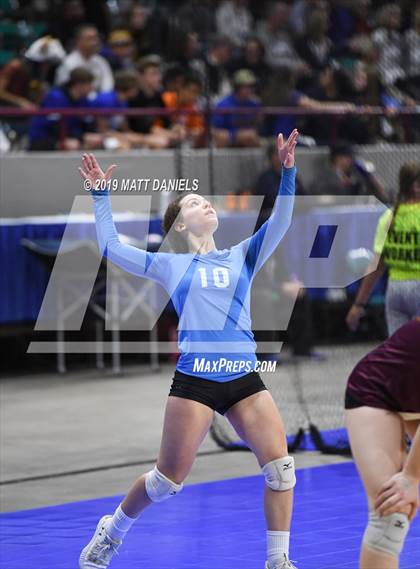 Thumbnail 2 in Cheyenne Mountain vs. Montrose (CHSAA 4A Playoff) photogallery.