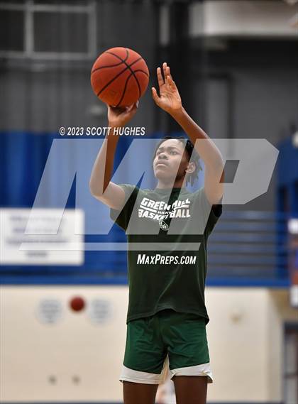 Thumbnail 1 in Green Hill vs LaVergne photogallery.