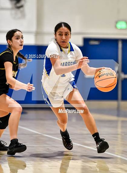 Thumbnail 1 in Don Lugo @ Charter Oak photogallery.