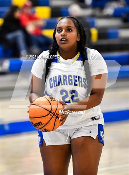 Thumbnail 1 in Don Lugo @ Charter Oak photogallery.