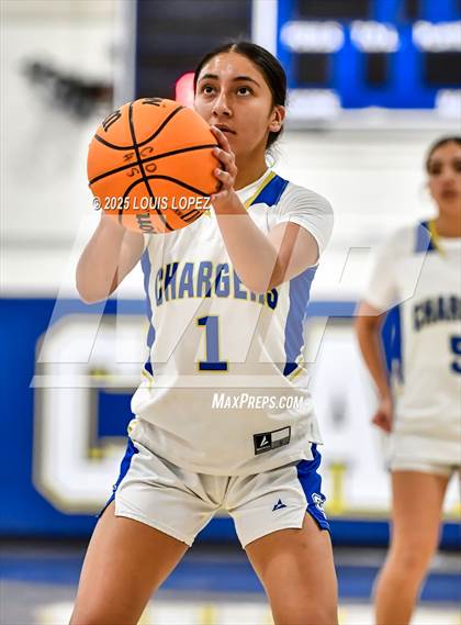 Thumbnail 1 in Don Lugo @ Charter Oak photogallery.