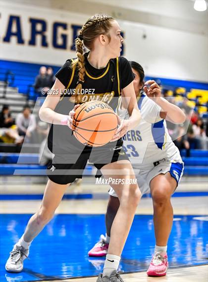 Thumbnail 3 in Don Lugo @ Charter Oak photogallery.