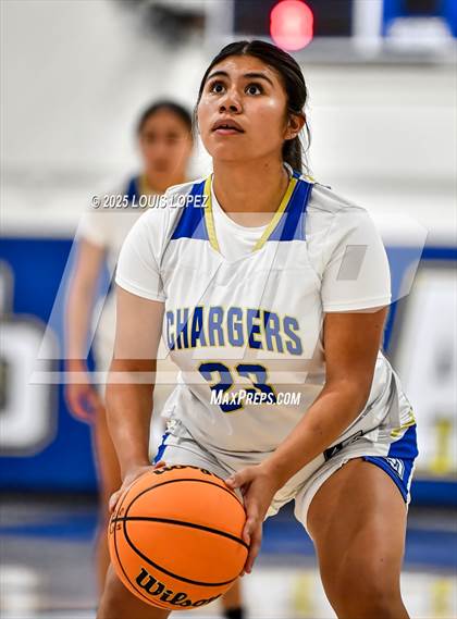 Thumbnail 3 in Don Lugo @ Charter Oak photogallery.