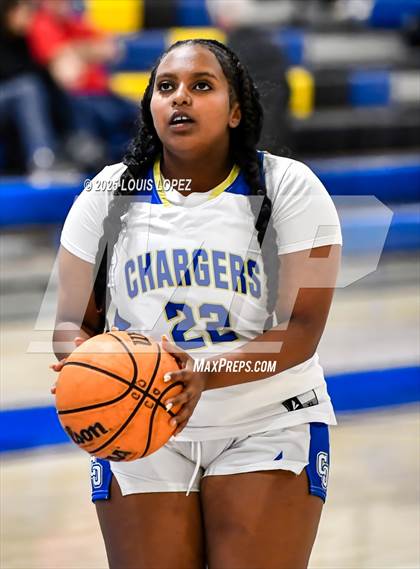 Thumbnail 2 in Don Lugo @ Charter Oak photogallery.