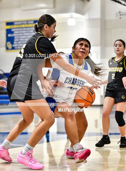 Thumbnail 3 in Don Lugo @ Charter Oak photogallery.