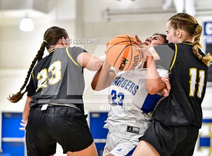 Thumbnail 1 in Don Lugo @ Charter Oak photogallery.