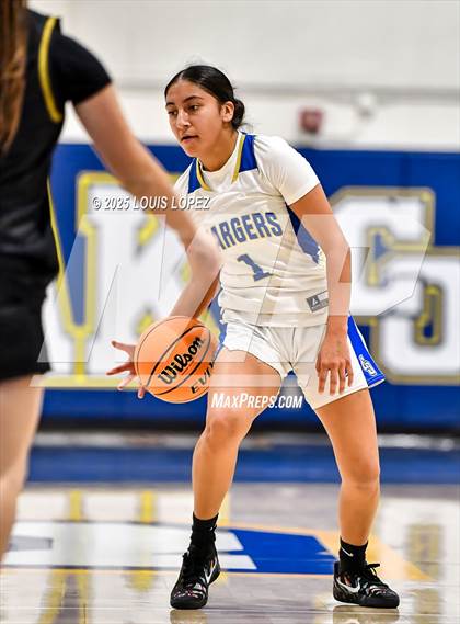 Thumbnail 2 in Don Lugo @ Charter Oak photogallery.