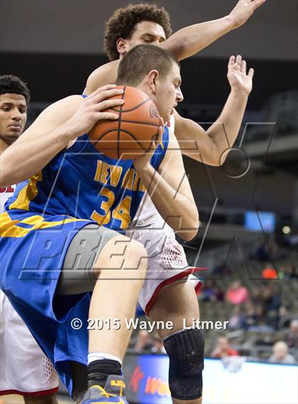 Thumbnail 1 in Newport Central Catholic vs Holmes photogallery.