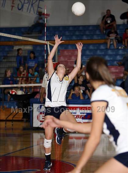 Thumbnail 2 in Stony Point vs. Wimberley photogallery.