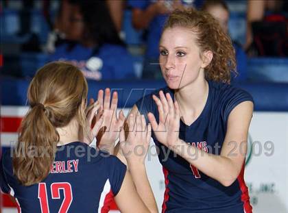 Thumbnail 2 in Stony Point vs. Wimberley photogallery.