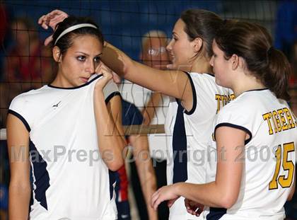 Thumbnail 3 in Stony Point vs. Wimberley photogallery.
