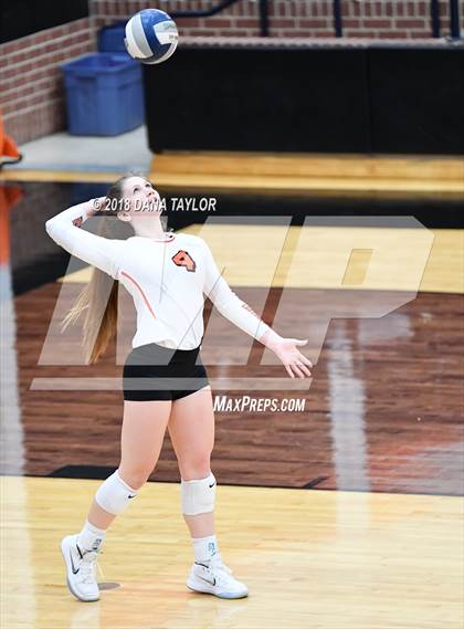 Thumbnail 1 in Godley @ Aledo photogallery.