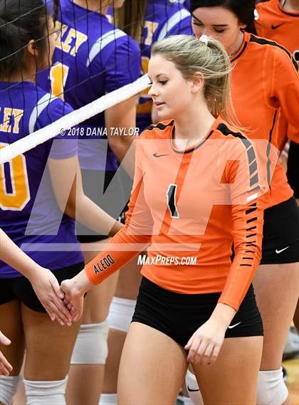 Thumbnail 2 in Godley @ Aledo photogallery.