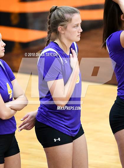 Thumbnail 2 in Godley @ Aledo photogallery.