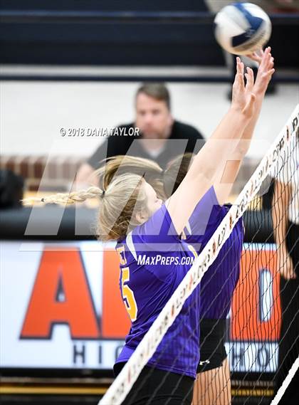 Thumbnail 2 in Godley @ Aledo photogallery.