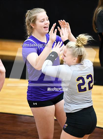 Thumbnail 3 in Godley @ Aledo photogallery.